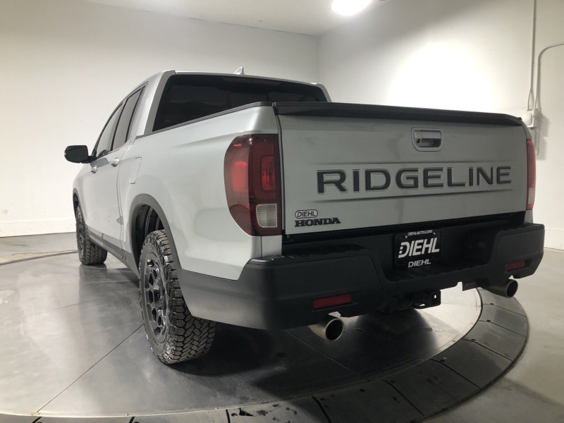 2025 Honda Ridgeline RTL photo 2
