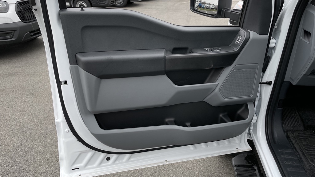 New 2023 Ford F-550SD Regular Cab Chassis-Cab