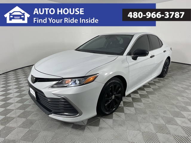 214982024 Toyota Camry SE