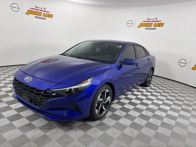 2023 Intense Blue Hyundai Elantra SEL FWD Sedan