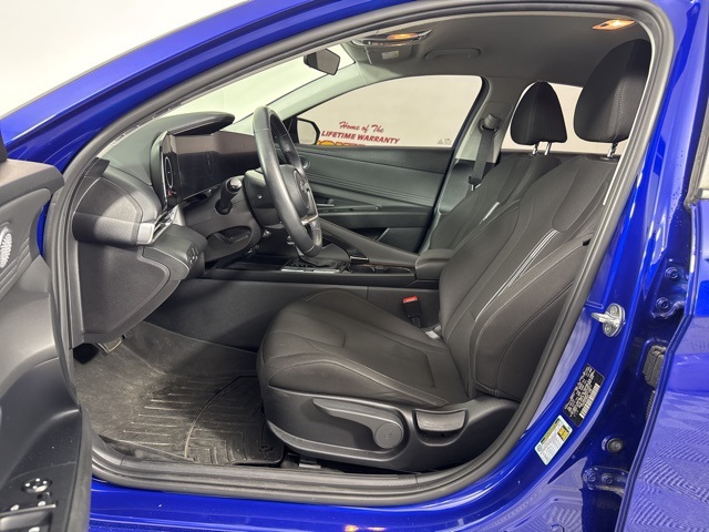 2023 Intense Blue Hyundai Elantra SEL FWD Sedan