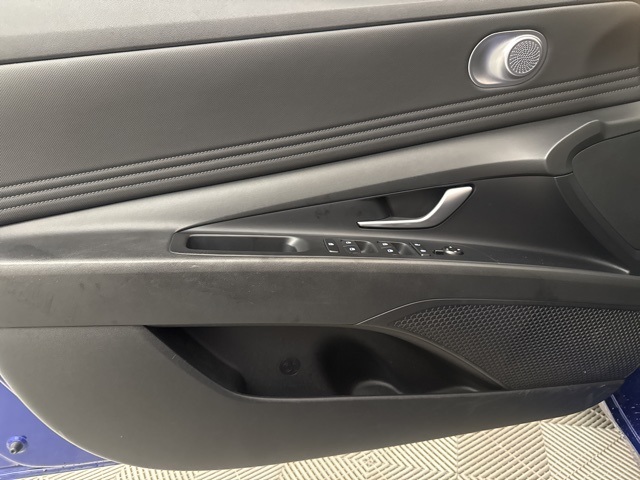 2023 Intense Blue Hyundai Elantra SEL FWD Sedan