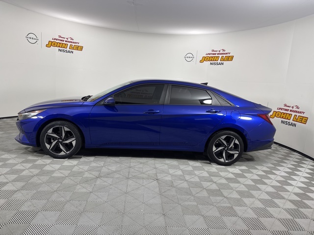 2023 Intense Blue Hyundai Elantra SEL FWD Sedan