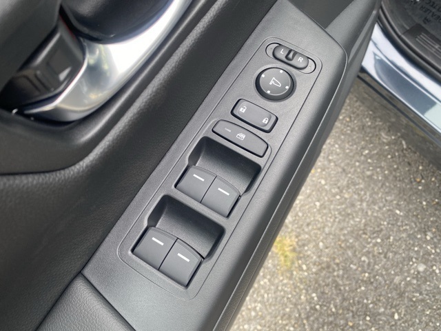 new 2026 Honda CR-V Hybrid car, priced at $41,675