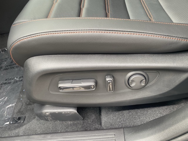 new 2026 Honda CR-V Hybrid car, priced at $41,675