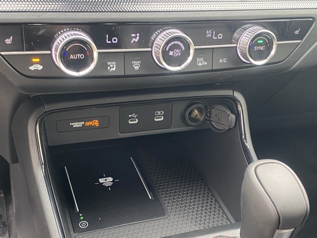 new 2026 Honda CR-V Hybrid car, priced at $41,675