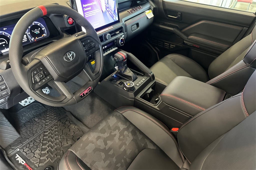 2025 Toyota Tacoma TRD Pro Double Cab photo 4