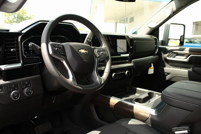 new 2025 Chevrolet Silverado 2500HD car, priced at $73,715