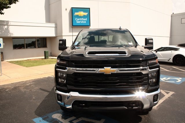 new 2025 Chevrolet Silverado 2500HD car, priced at $73,715