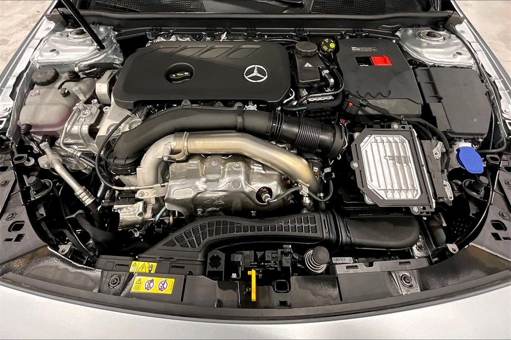 2025 Mercedes Benz CLA 250 photo 15