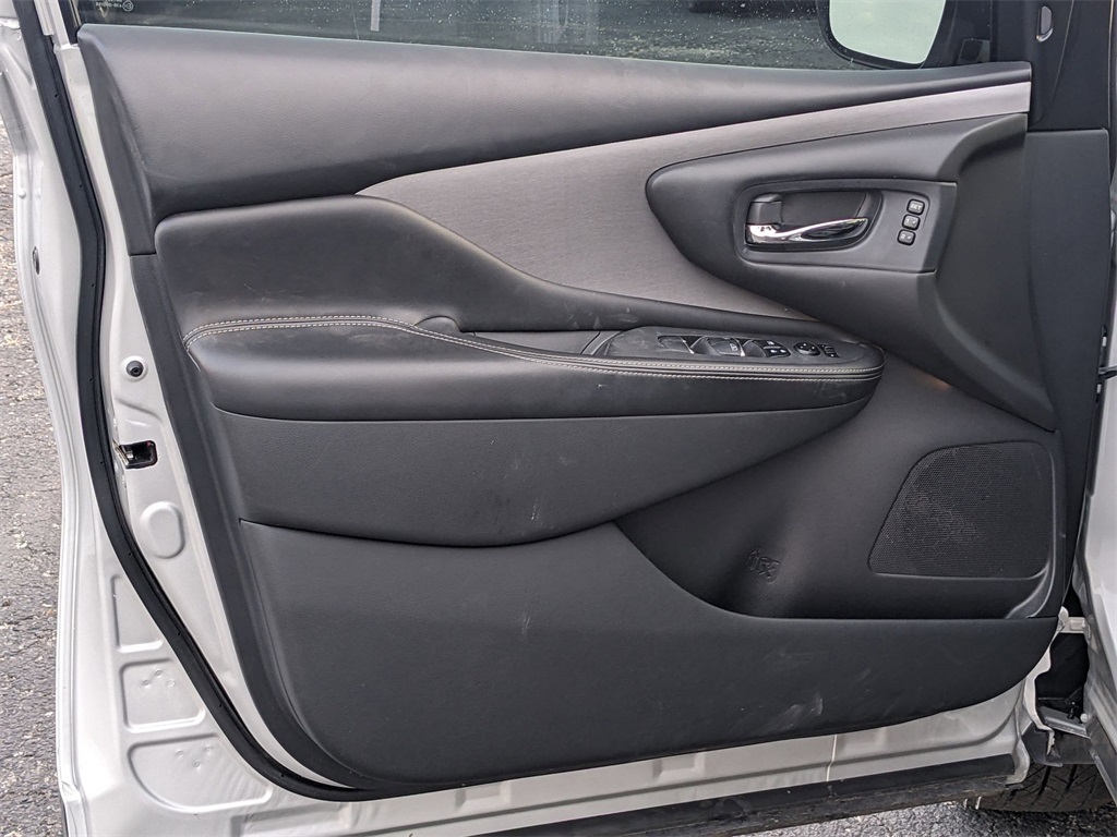 2021 Nissan Murano SL photo 10