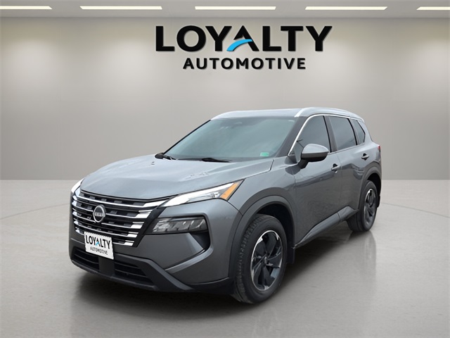 2024 Nissan Rogue SV's photo