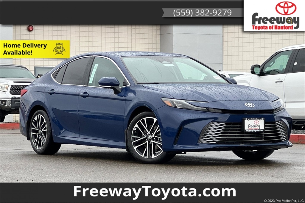 2026 Toyota Camry XLE's photo