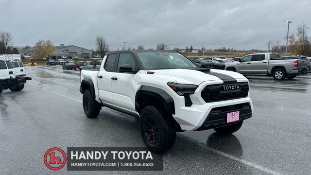 2025 Toyota Tacoma TRD Pro's photo