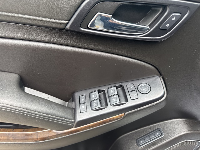 2019 Chevrolet Tahoe LT photo 13