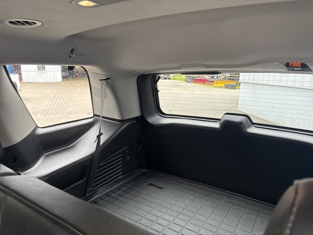 2019 Chevrolet Tahoe LT photo 18