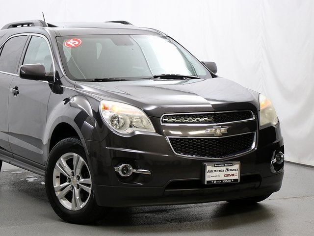 2015 Chevrolet Equinox LT photo 2