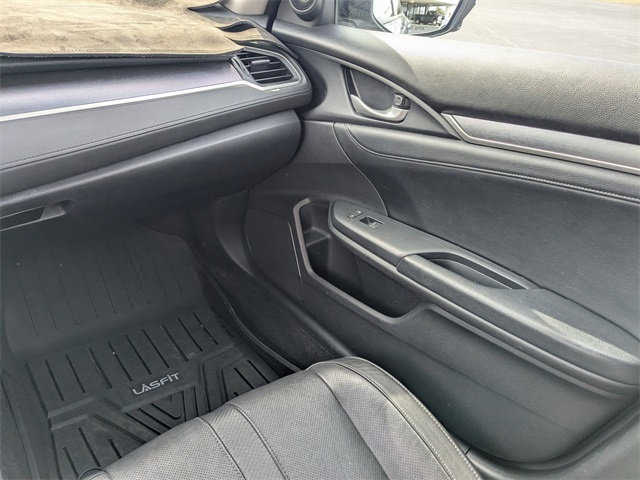 2017 Honda Civic Touring