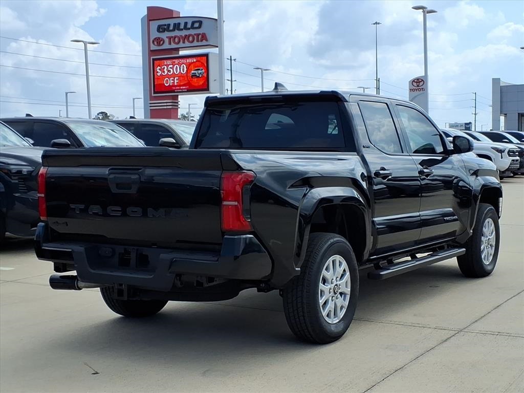 2025 Toyota Tacoma SR5 Double Cab photo 4