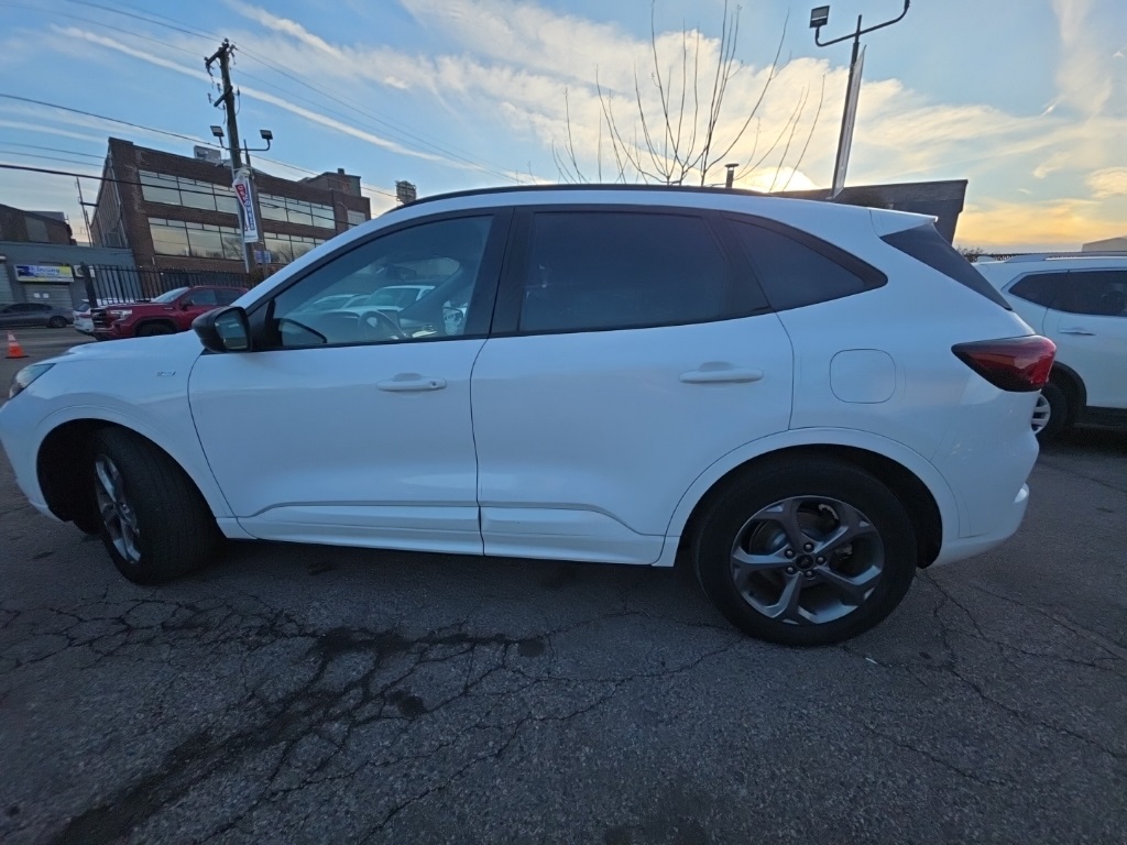 used 2023 Ford Escape car, priced at $16,595