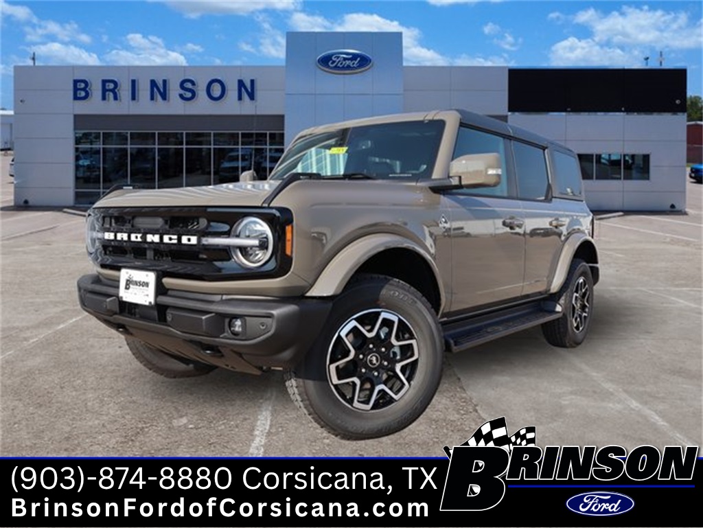 2025 Ford Bronco Outer Banks