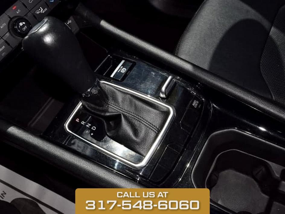2023 Granite Crystal Metallic Clearcoat Jeep Compass Limited 4X4 SUV