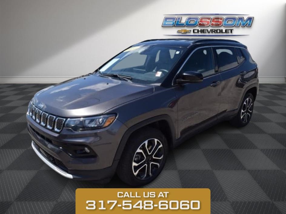 2023 Granite Crystal Metallic Clearcoat Jeep Compass Limited 4X4 SUV