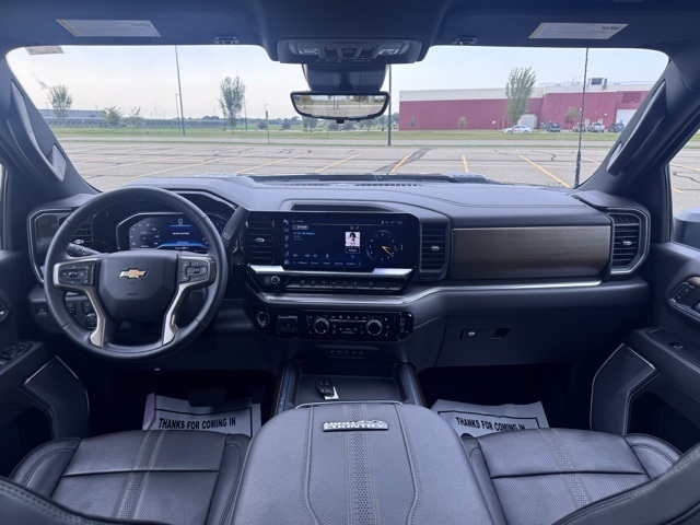 2024 Chevrolet Silverado 3500HD 4WD Crew Cab Standard Bed High Country
