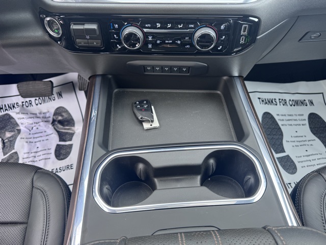2024 Chevrolet Silverado 3500HD 4WD Crew Cab Standard Bed High Country