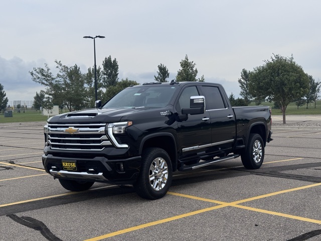 2024 Chevrolet Silverado 3500HD 4WD Crew Cab Standard Bed High Country
