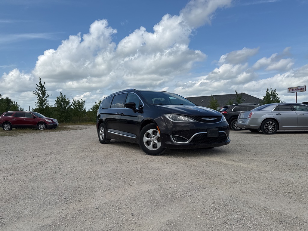 Used 2017 Chrysler Pacifica Touring L Plus Vans