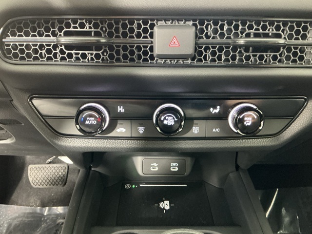 new 2026 Honda HR-V car, priced at $29,605