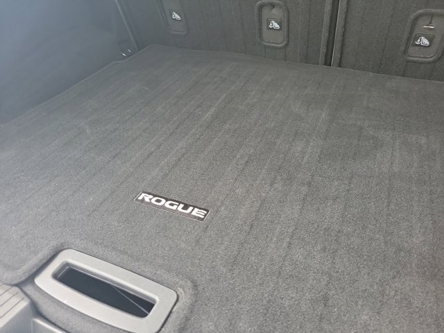 2024 Super Black Nissan Rogue SV AWD SUV