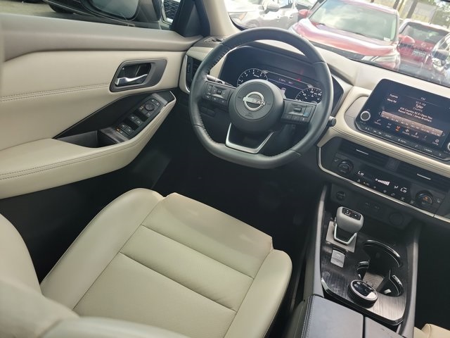 2024 Super Black Nissan Rogue SV AWD SUV