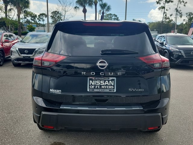 2024 Super Black Nissan Rogue SV AWD SUV