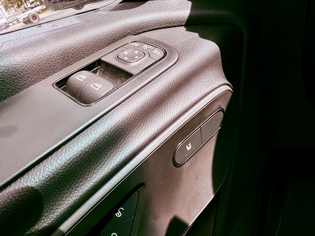 New 2025 Mercedes-Benz Sprinter 2500 Standard Roof AWD Empty Cargo Van for sale #MV1611 - photo 10