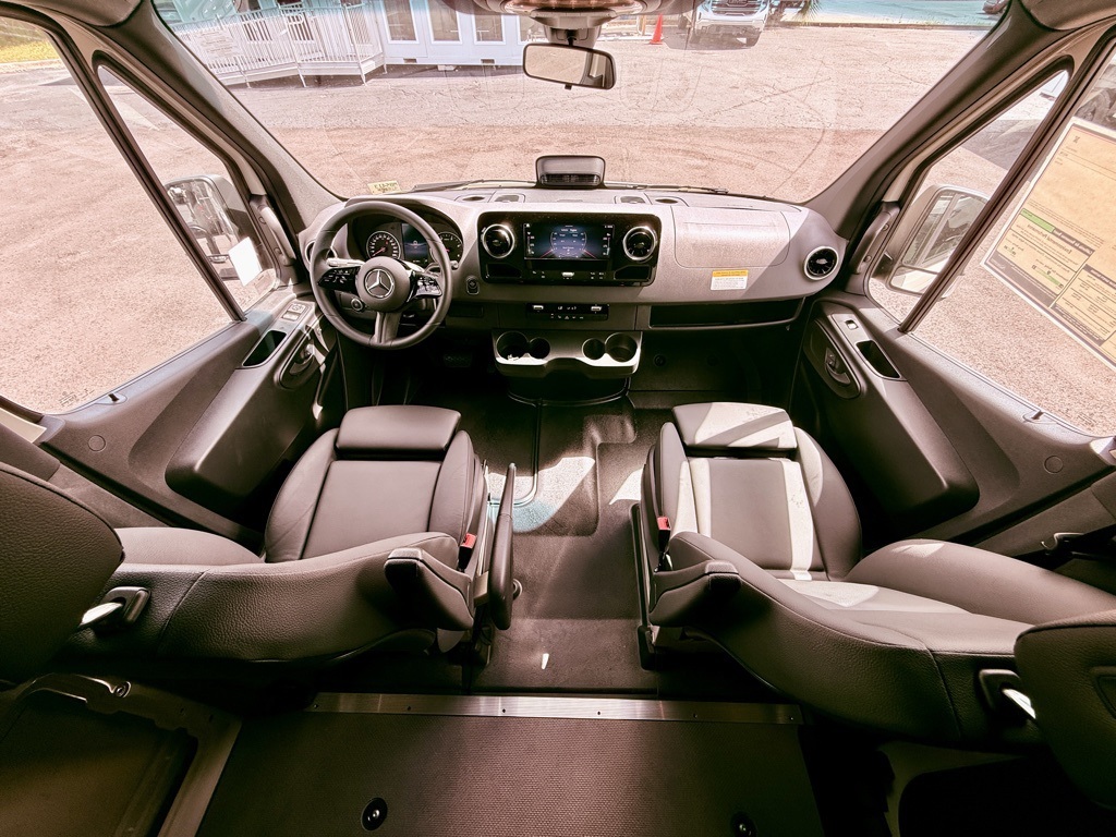 New 2025 Mercedes-Benz Sprinter 2500 Standard Roof AWD Empty Cargo Van for sale #MV1611 - photo 2