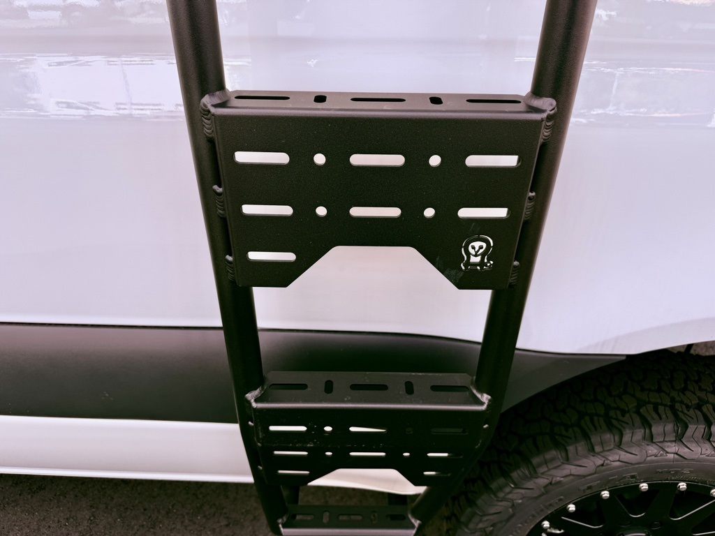 New 2025 Mercedes-Benz Sprinter 2500 Standard Roof AWD Empty Cargo Van for sale #MV1611 - photo 31
