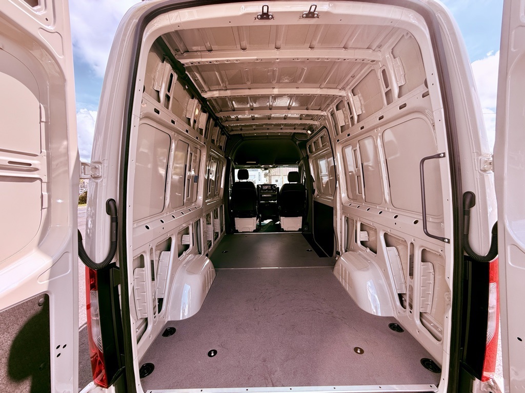 New 2025 Mercedes-Benz Sprinter 2500 Standard Roof AWD Empty Cargo Van for sale #MV1611 - photo 5
