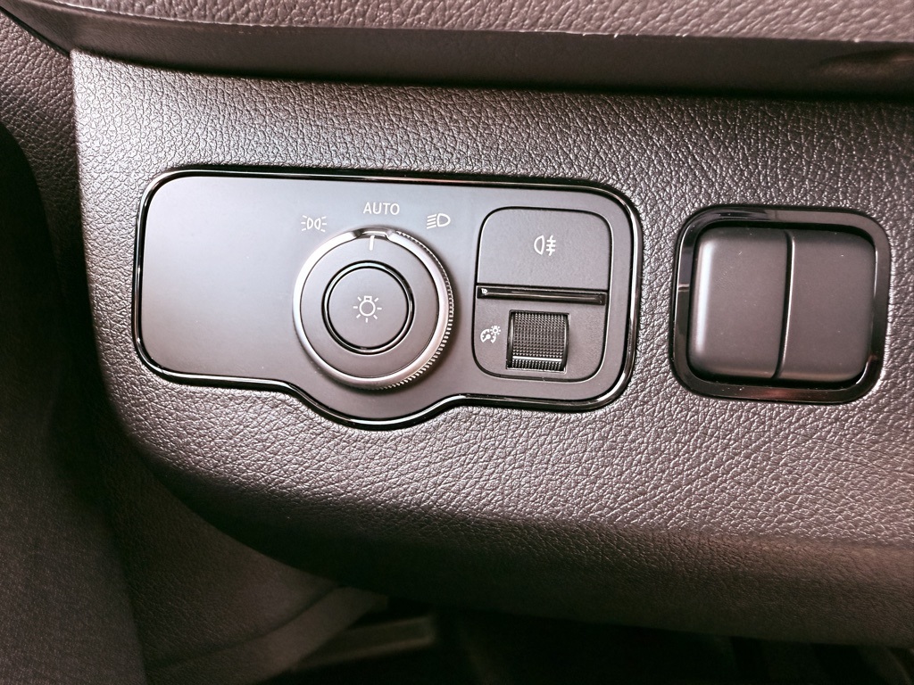 New 2025 Mercedes-Benz Sprinter 2500 Standard Roof AWD Empty Cargo Van for sale #MV1611 - photo 9