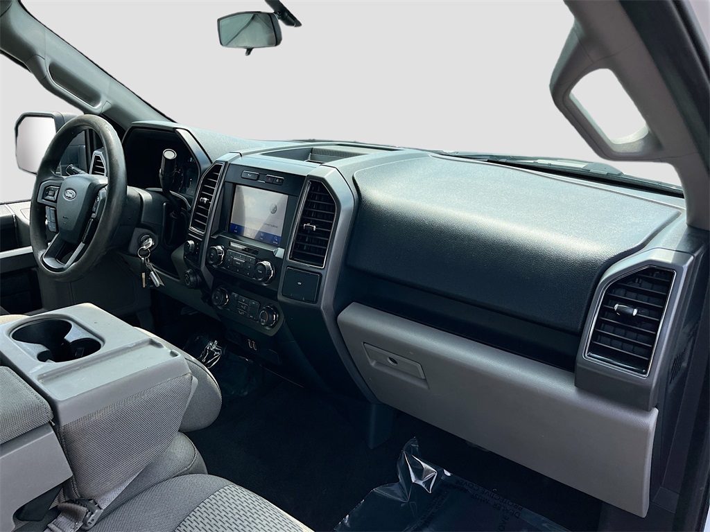 2019 Ford F-150 XLT photo 24
