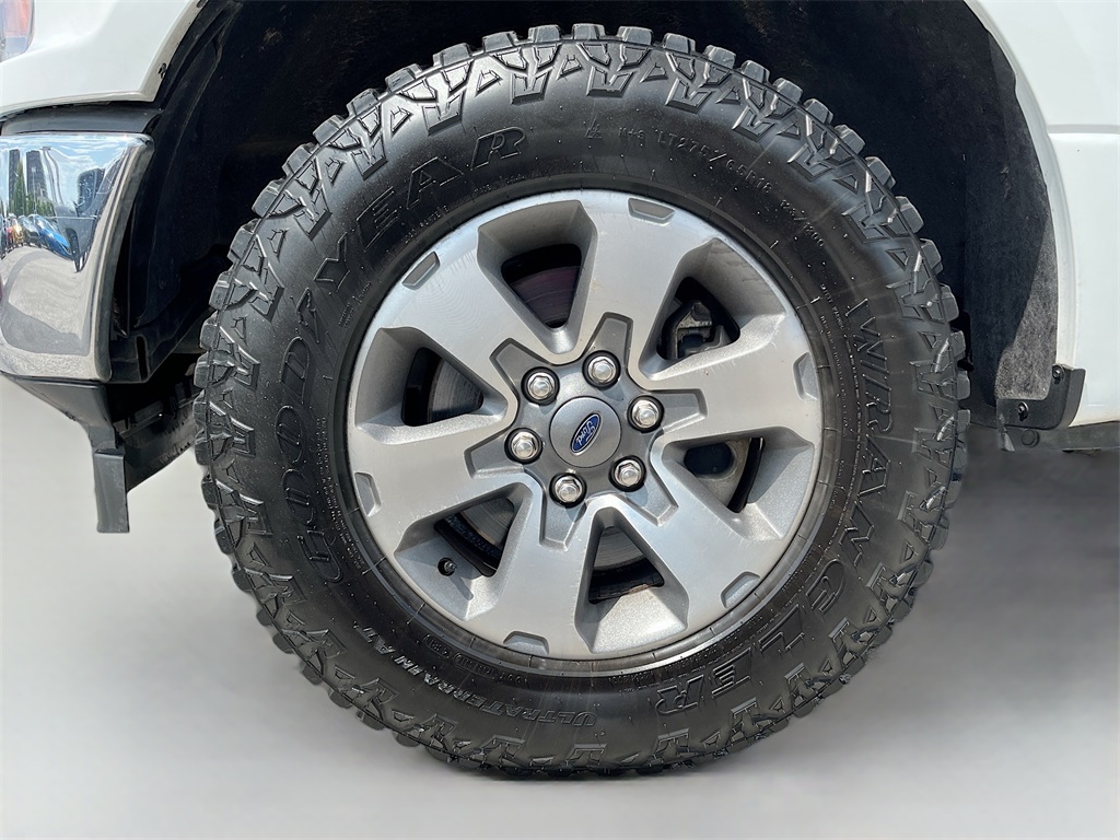 2019 Ford F-150 XLT photo 25
