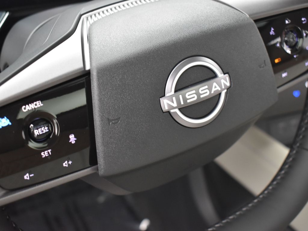 2025 Nissan Murano Platinum photo 11