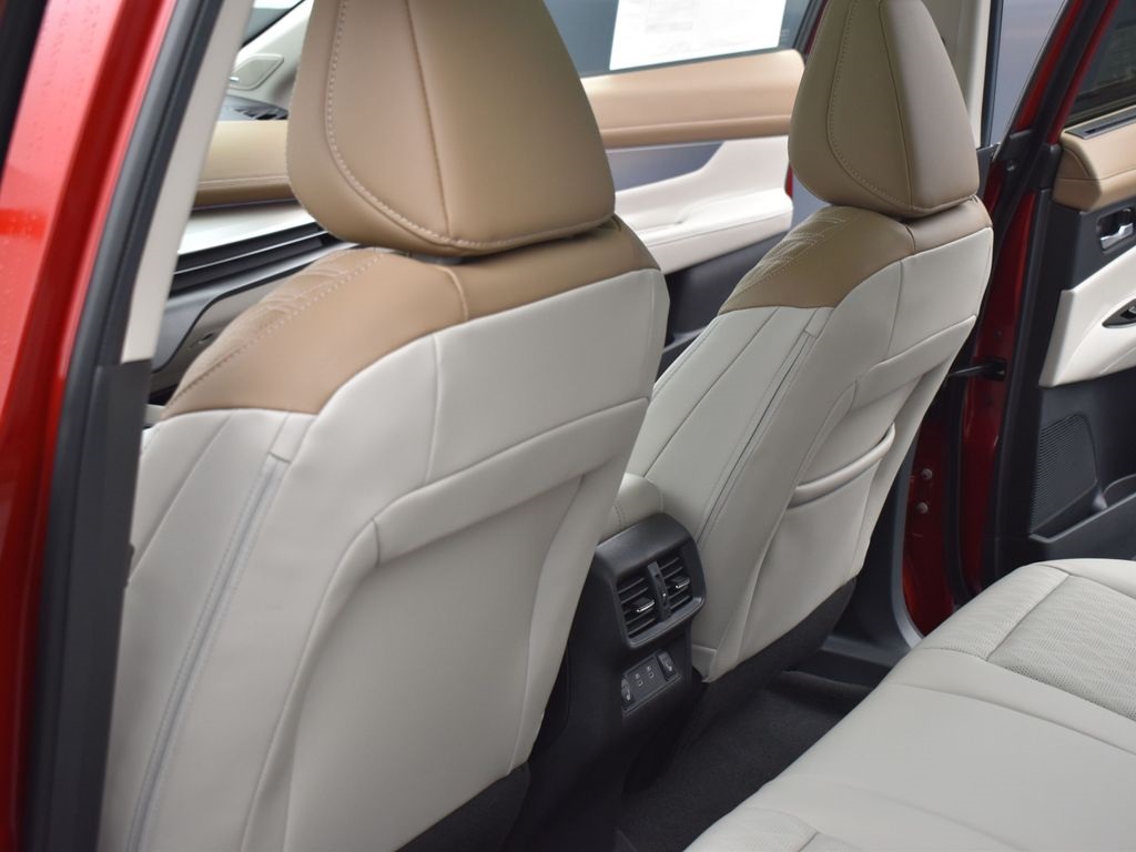 2025 Nissan Murano Platinum photo 16