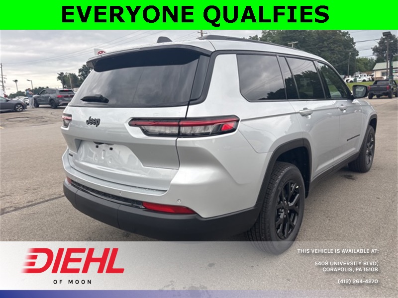 2025 Jeep Grand Cherokee Altitude X photo 3