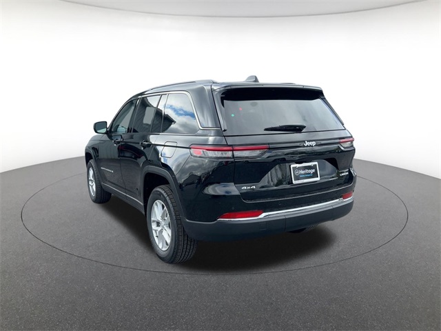 new 2025 Jeep Grand Cherokee car, priced at $39,689