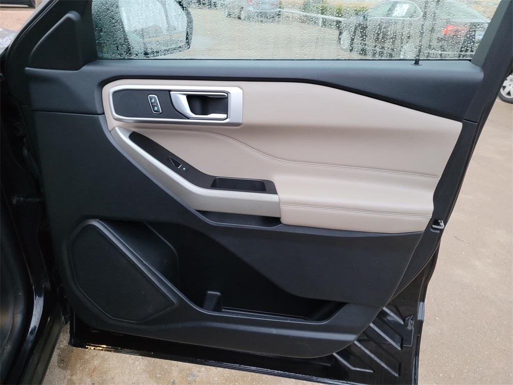 used 2022 Ford Explorer car, priced at $21,990