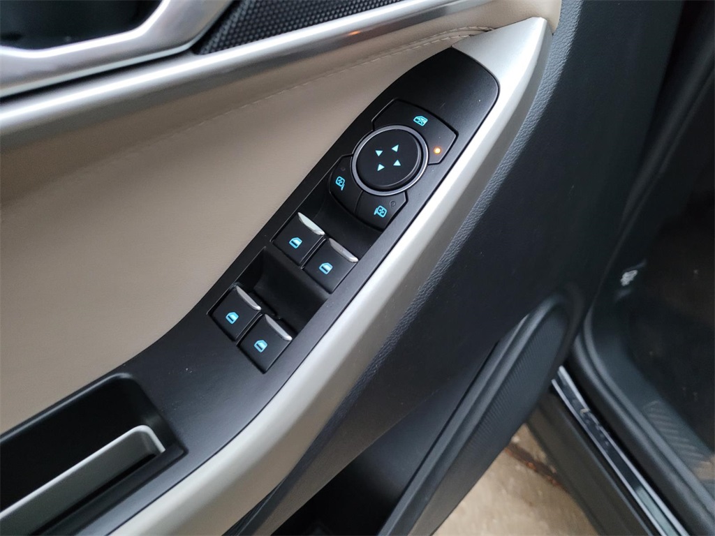 used 2022 Ford Explorer car, priced at $21,990