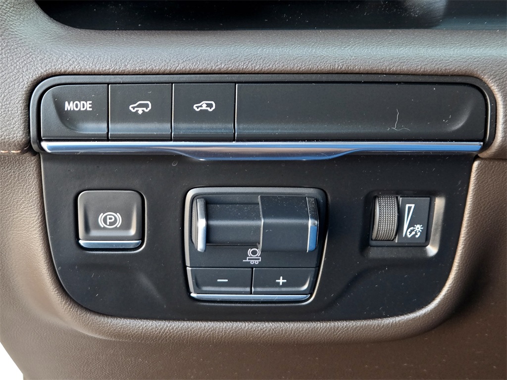 2021 Cadillac Escalade Sport photo 22