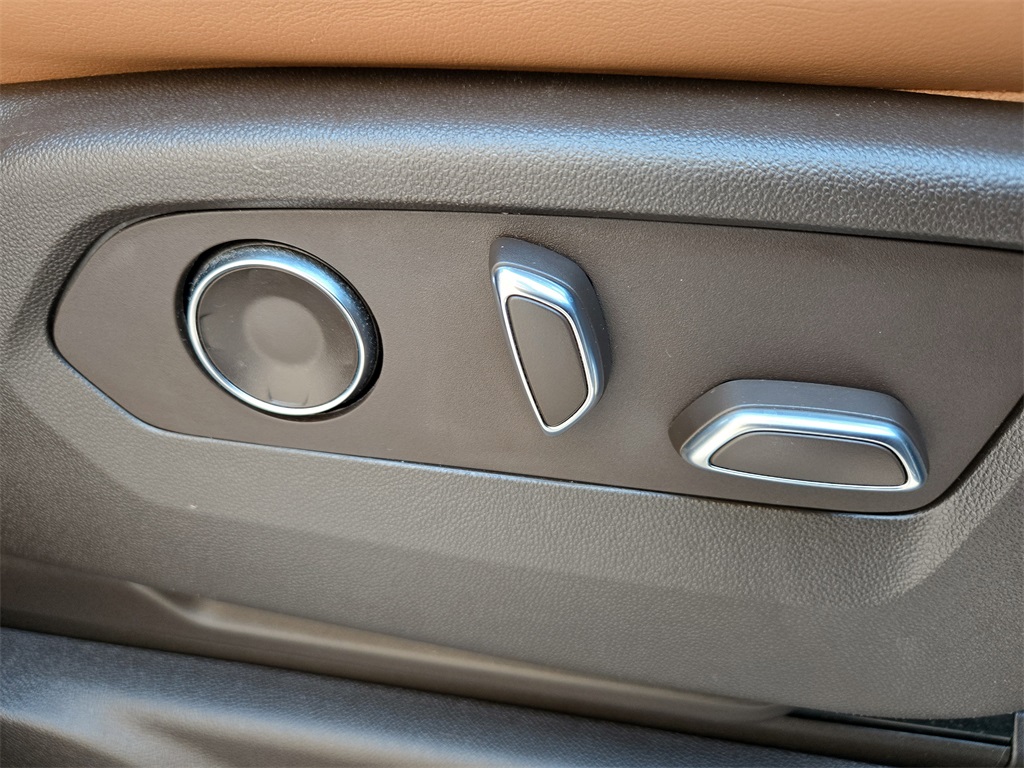2021 Cadillac Escalade Sport photo 26